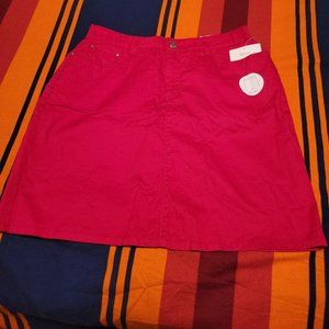 Croft and Barrow- Classic Fit Skort- Size 6- Stretch- Red